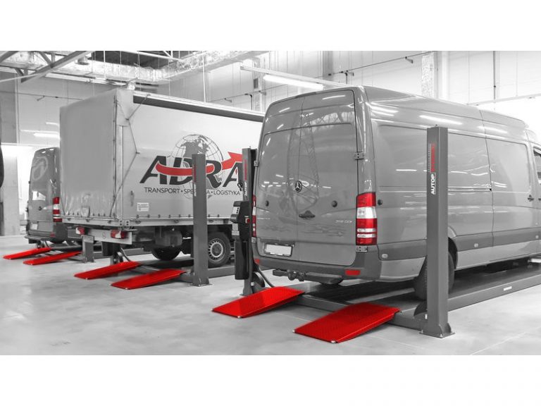 STENHOJ Major 6230 Electrohydraulic 4post lift with 6.2 t capacity